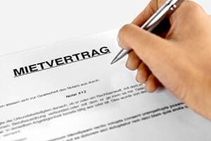 Lagerplatz mieten: Konditionen, Lagerraum und Vertragsbestimmungen Lagerplatz mieten: Konditionen, Lagerraum und Vertragsbestimmungen